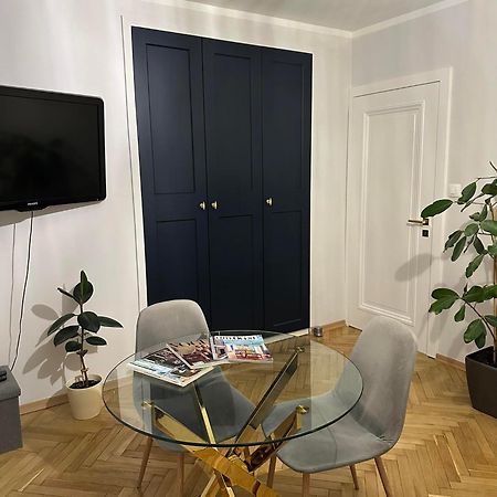 Art Deco Apartment Warsawa Bagian luar foto